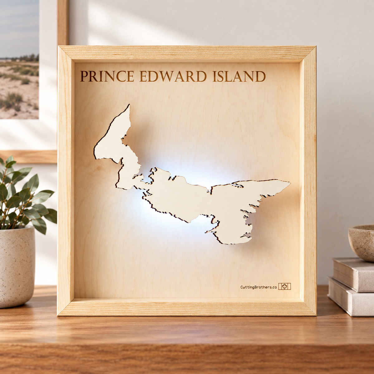 PRINCE EDWARD ISLAND - LED LIGHT WOODEN WALL MAP - Version S